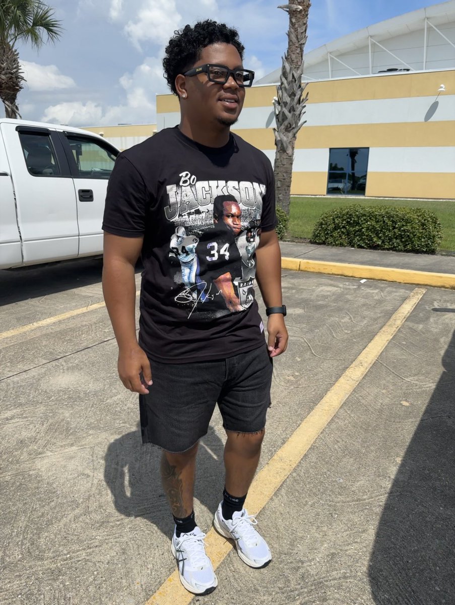 daddykeithhh's tweet photo. I go off loyalty and how you treat me ain't nobody telling me nothing that’s gone change it.. https://t.co/ZJW1RH2NFI
