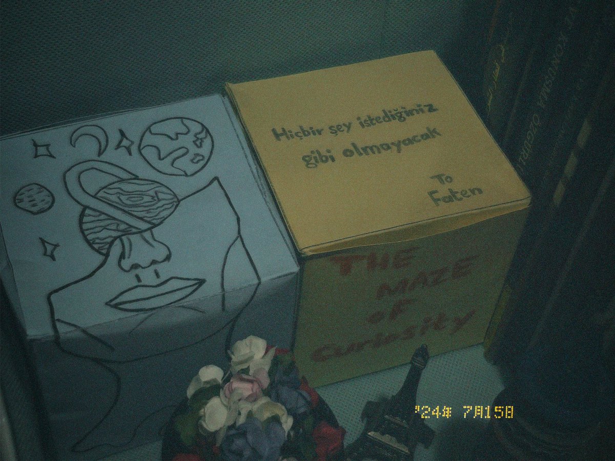 yildiz7_'s tweet photo. My adorable simple box 🎞️🤎🌷 https://t.co/UqTvsgN0Ao