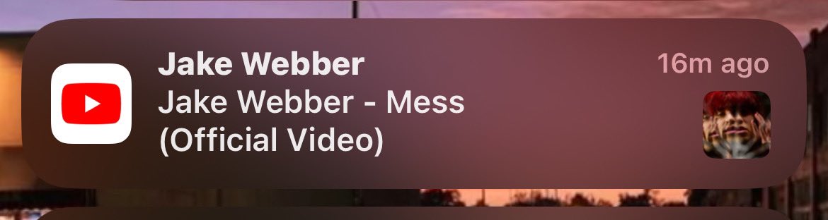 jjohannaaa_'s tweet photo. @jakewebber so should i get rid of this from my notification center orrrr https://t.co/1mCx2NyLYk