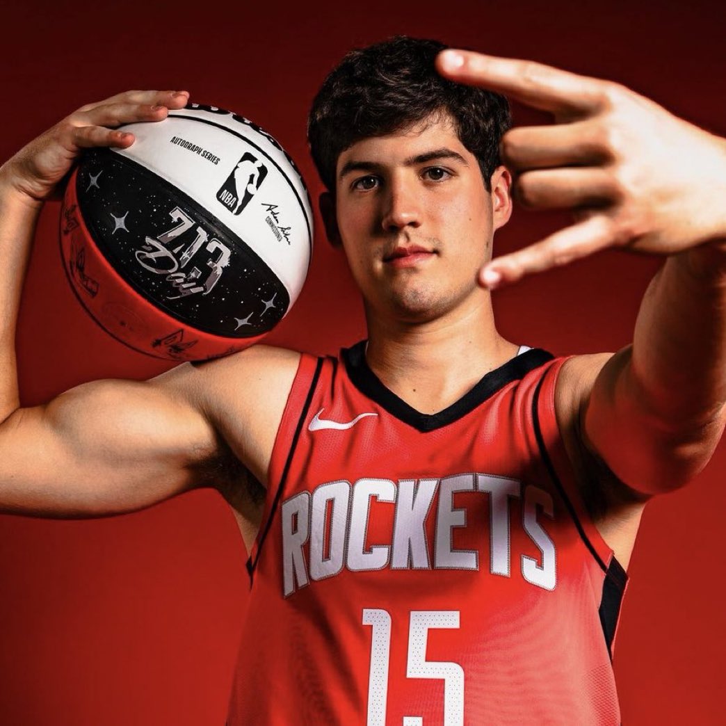 John Calipari is a war criminal for not starting this man