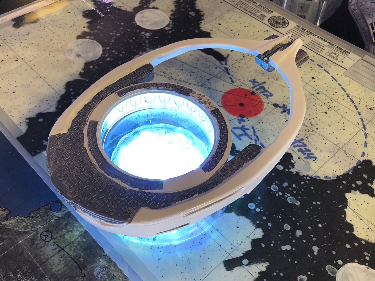 GeekToyLove's tweet photo. Stargate SG1 Ori Mothership. At by Martin Taichl on Printables.
#2024Projects #GeekDen #Stargate https://t.co/iD0rr5vpLV