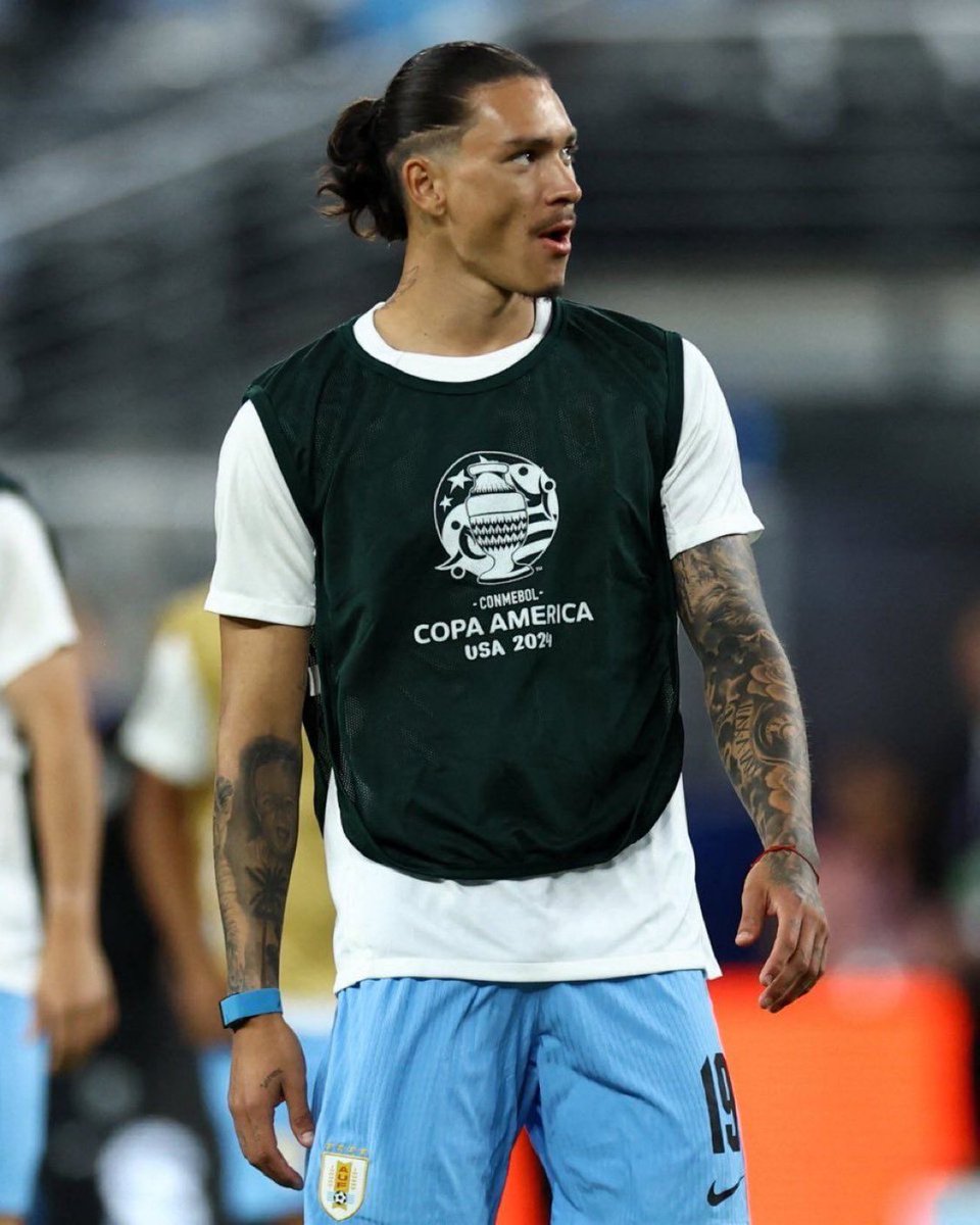 te deben una disculpa.