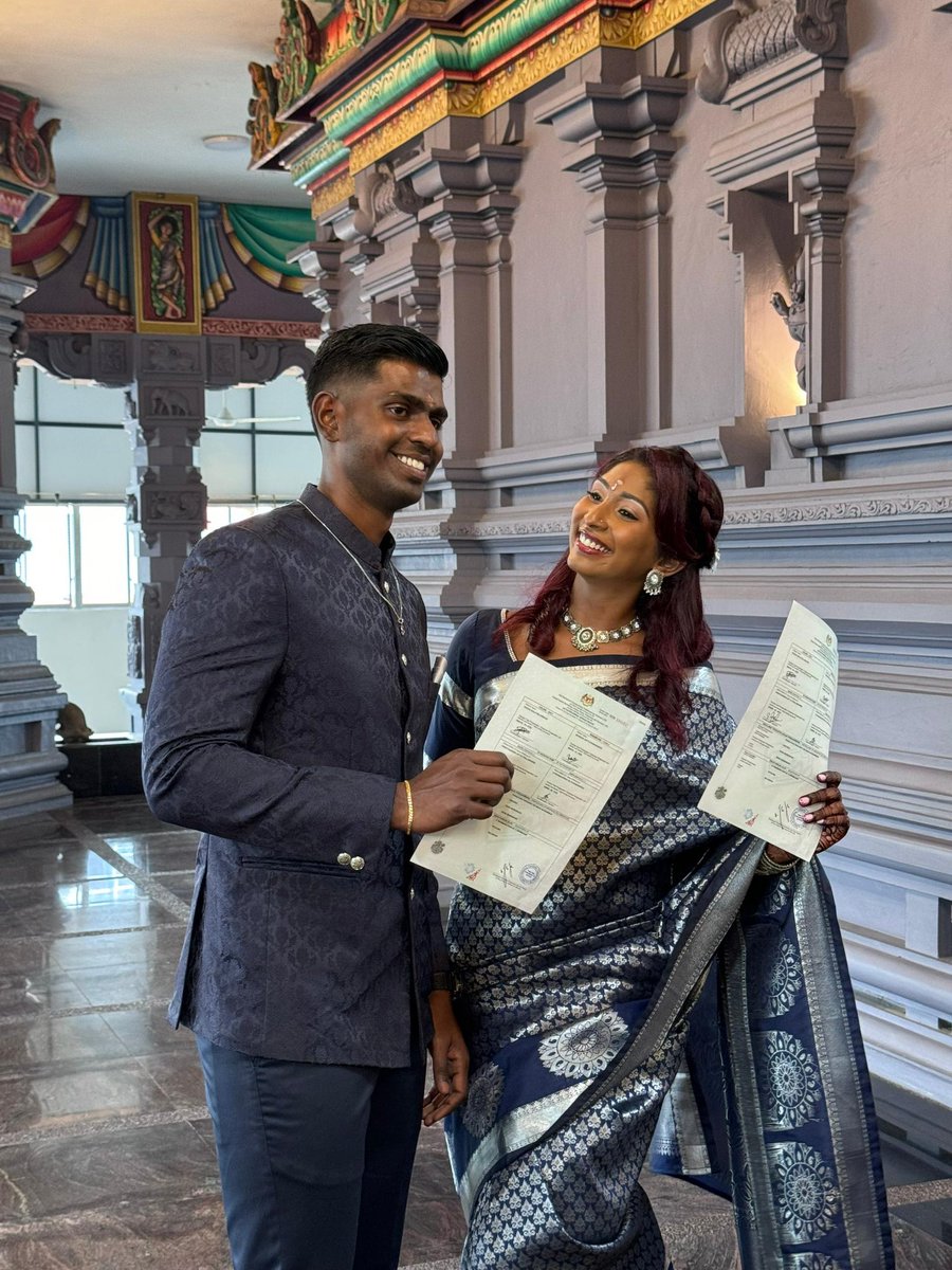 Mancha98's tweet photo. She’s a wifey now 🤪💕💍♾️ https://t.co/R1wBLSJHQC