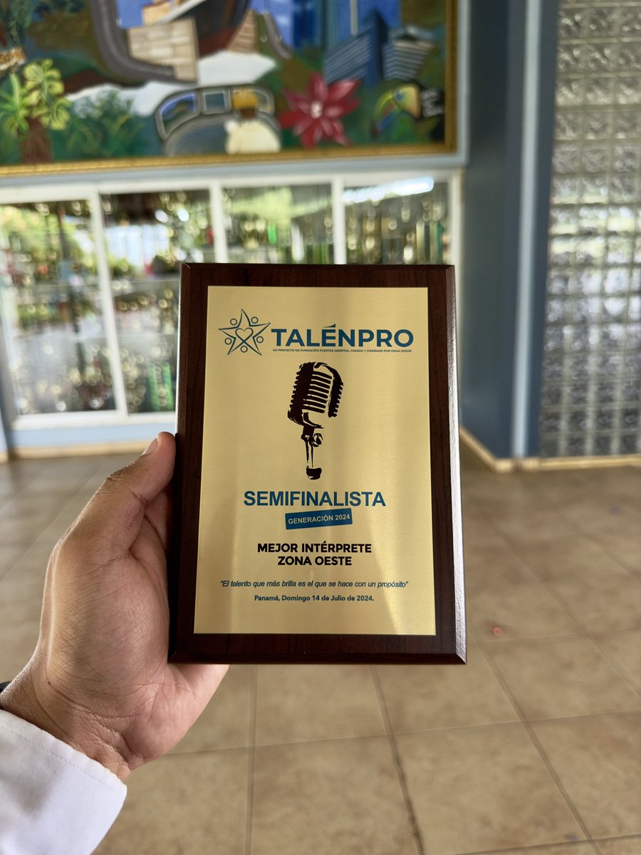 immiguelalvarez's tweet photo. Una experiencia para toda la vida!!💪 Estoy muy orgulloso de ti mi niño Ronald Rodriguez por tu excelente trabajo en la categoría Mejor Interprete Talenpro 2024 representando al C.E. Lajero Abajo! Sigue brillando con luz propia 🌟 @talenpropanama #talenpro2024 https://t.co/g6WiK7DiQZ