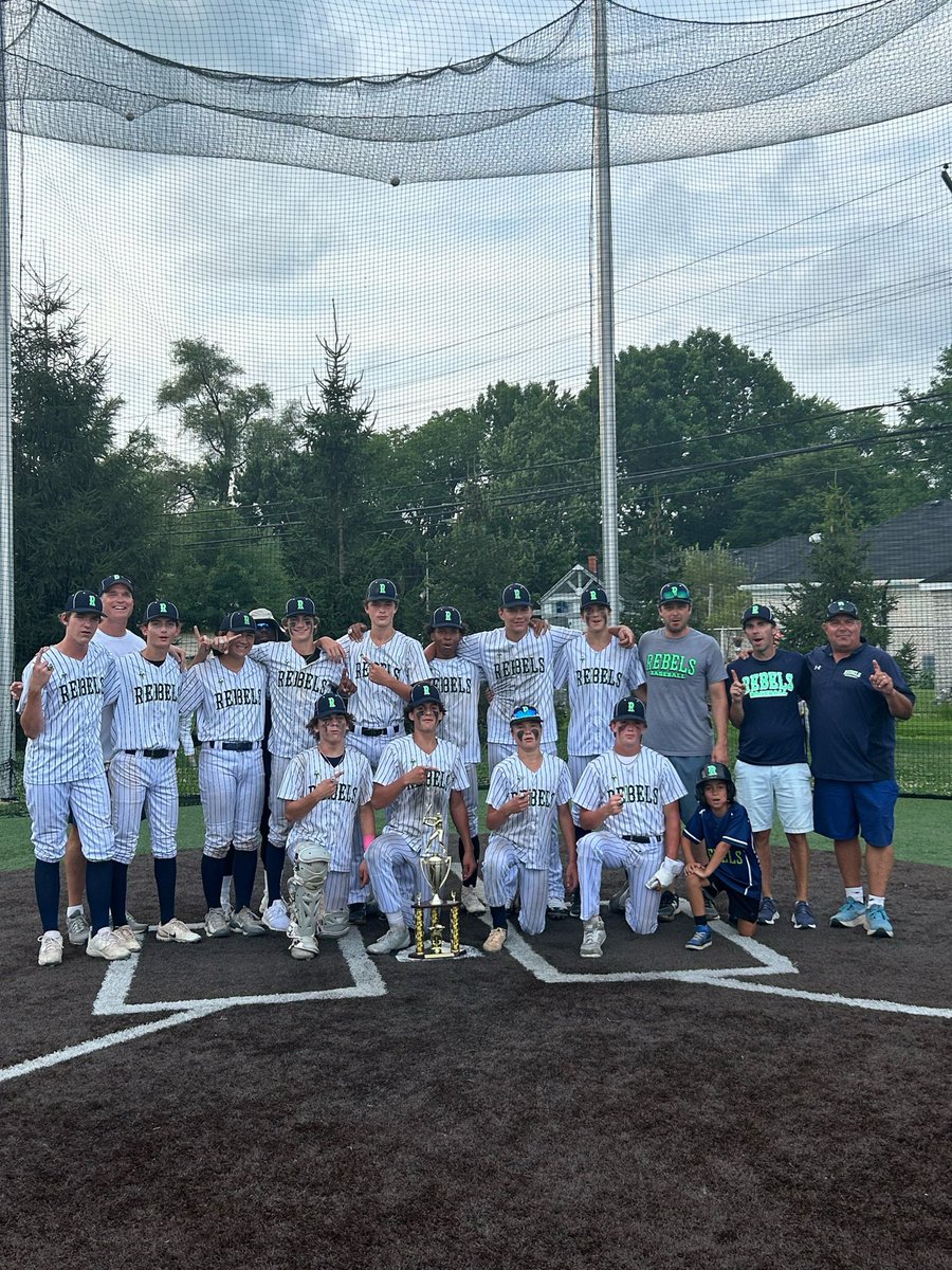 secured the hardware at my baseball tournament tonight <a href="/LucasCosby6/">Lucas Cosby</a> <a href="/zachgraber22/">Zach Graber</a> @Michigan_Rebels <a href="/UMichCoachEspo/">Lou Esposito</a> <a href="/MIexposure/">Michigan exposure</a> <a href="/PrepBaseMIScout/">Prep Baseball Michigan Scouting Coverage</a>
