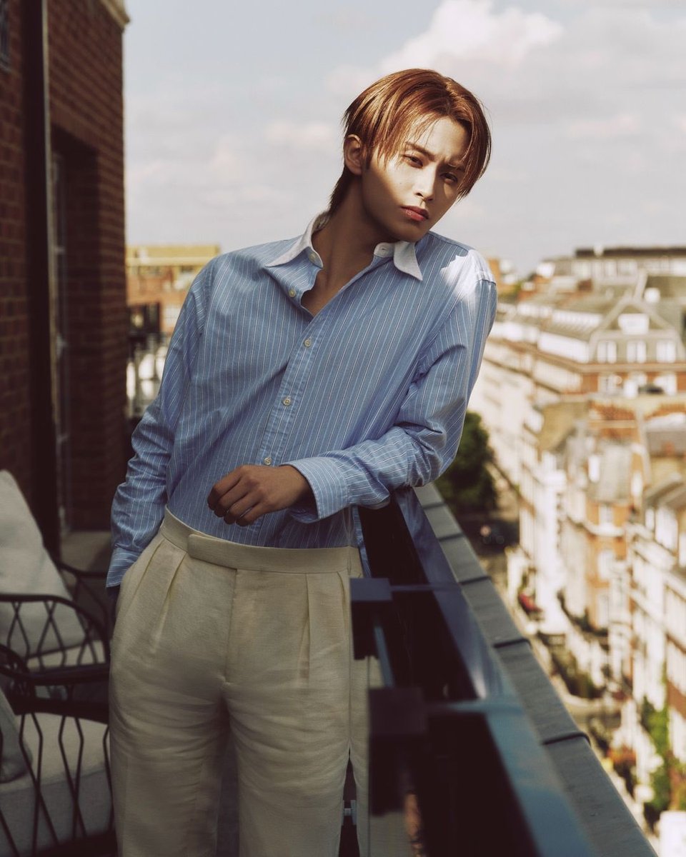 LOOKSMKL's tweet photo. MARK LEE. https://t.co/dZmHzX8ZWW