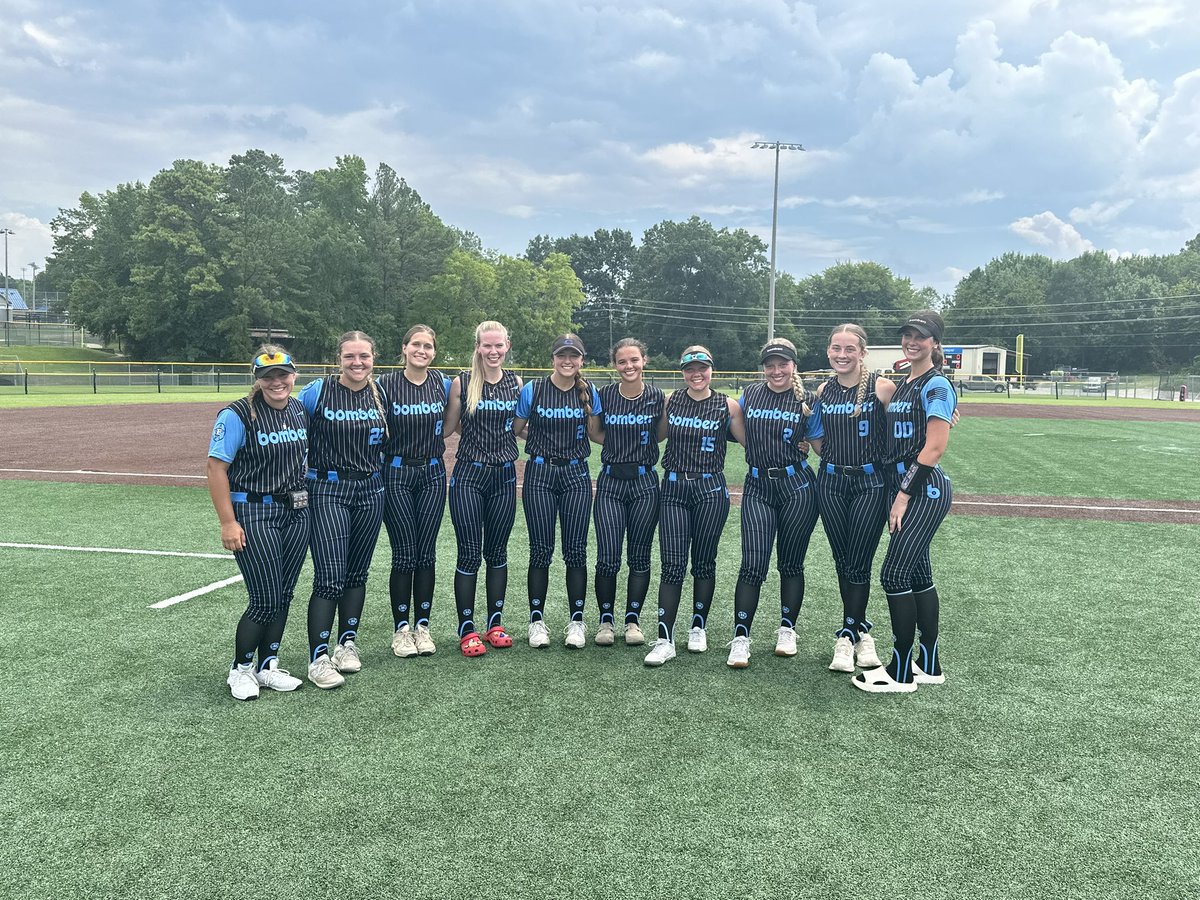 Tn Bombers 18u Gold tweet media