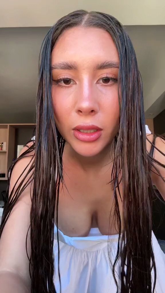 AshleyTribs's tweet photo. I discovered my brother secretly recording me 😳 I left this pic on his phone 😩  #cumtribute #cocktribute #wanktribute #fucktribute #cumonme #slaptribute #cumshot #virgingirl #bitch #bigassteen #tits #whore #pisstribute #slut #teen #puta #putita #putabarata #prostituta https://t.co/AHparE8Iie