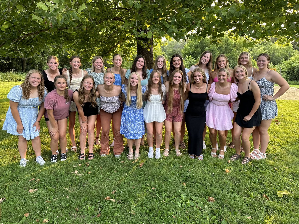 AnkenySoftball's tweet photo. Love and Gratitude 2024 https://t.co/fh13EUEzw3