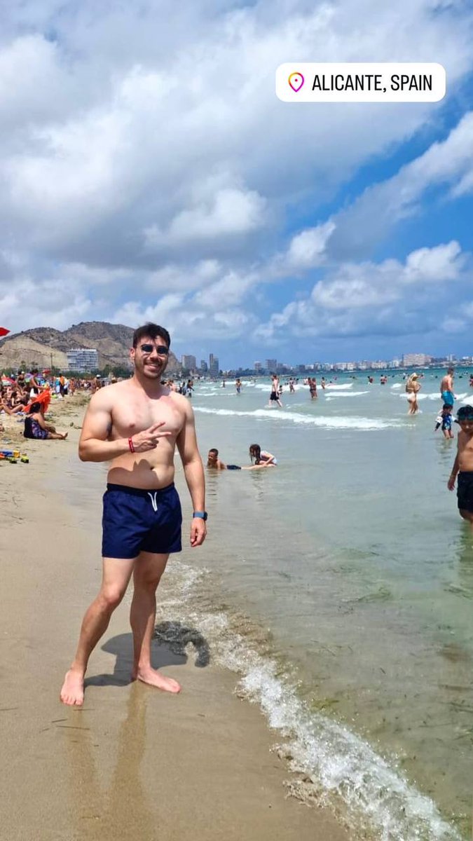 Searching for new Buzzwoles members🥷