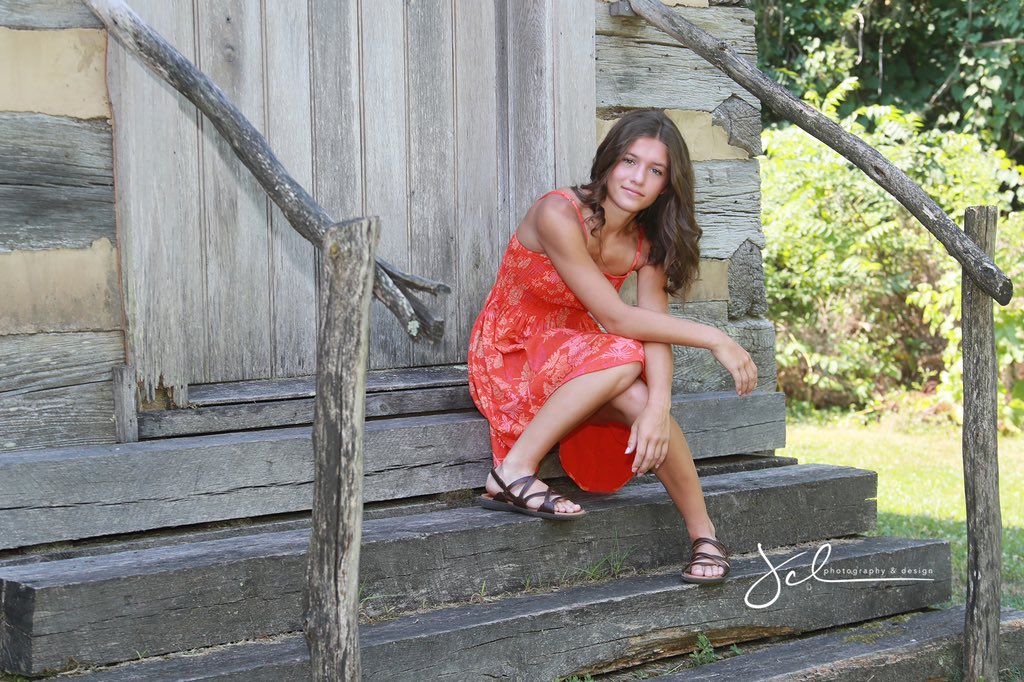 jclphotodesign's tweet photo. Had a tremendous Senior Session with Ayla M. - this young lady in the Penn Trafford Class of 2025 is destined for BIG things! 

https://t.co/2XGUleRdND https://t.co/ot6B4eplWa