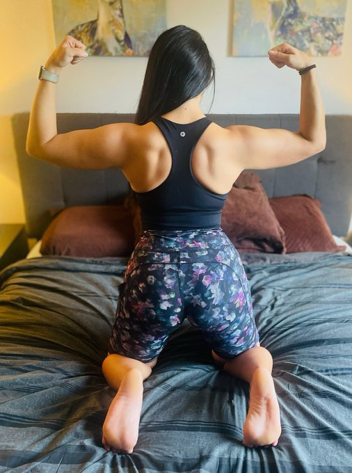 Who can help me get the clothes off? https://t.co/VY5wFlUUFD<a href="/tag/love"class="tags"><span>#love</span></a><a href="/tag/photooftheday"class="tags"><span>#photooftheday</span></a><a href="/tag/instagood"class="tags"><span>#instagood</span></a><a href="/tag/nature"class="tags"><span>#nature</span></a><a href="/tag/fashion"class="tags"><span>#fashion</span></a>