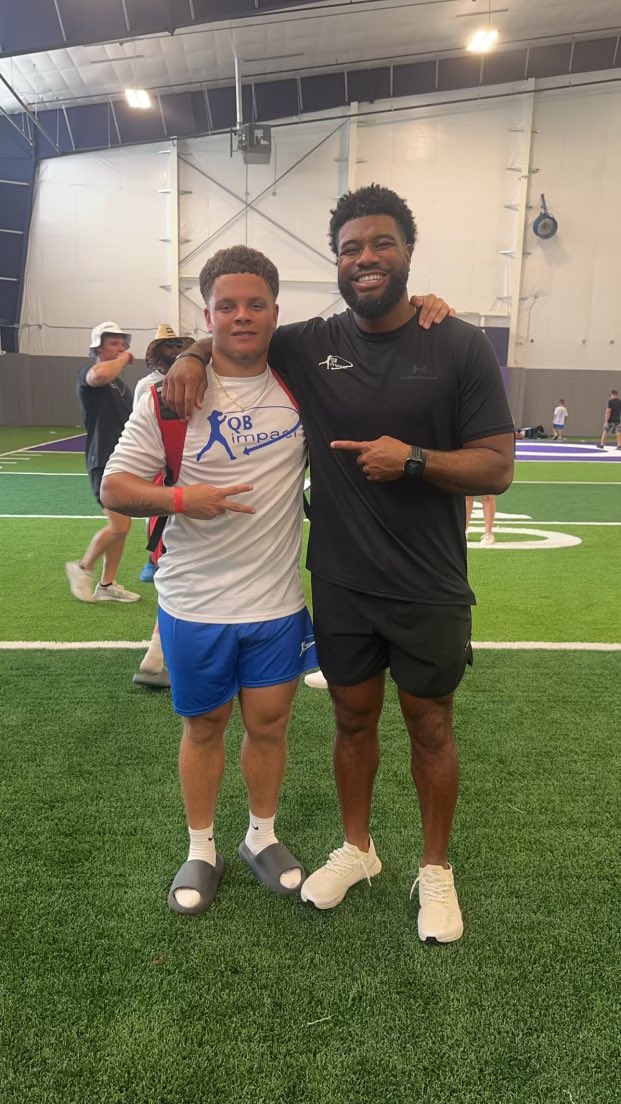 Keiston_Rosado3's tweet photo. Had a great time at @QBimpact  camp got better each day, and learned a lot !! @CoachGeorge5 @MossisMadu @CoachA07 @lowill99 @_x_j55 @CoachChev_ https://t.co/JbT2AbU0Rw