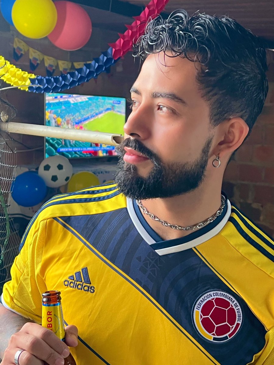alejo_726's tweet photo. Hoy ganamos Hpta! 🇨🇴 https://t.co/5I6K1P7sjK