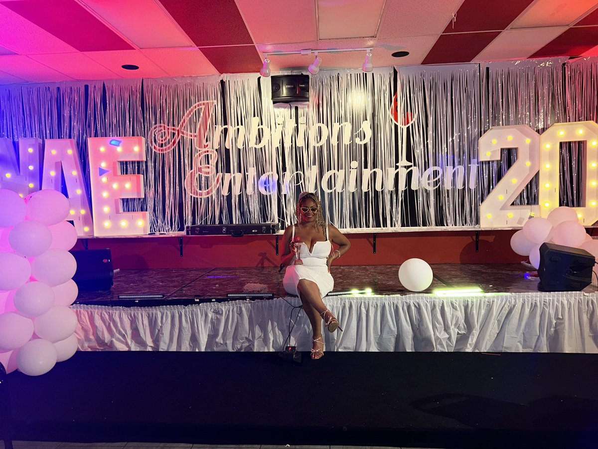 I won an award or whatever 
#nanette #nanettemusic #artist #2024awards