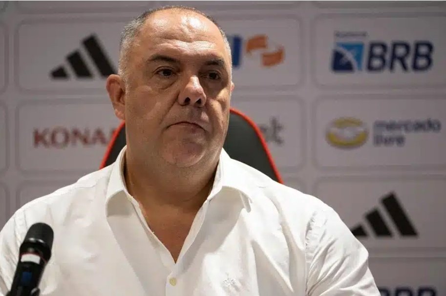 Marcos Braz é massacrado nas redes sociais. Torcedores do Flamengo não admitem o fato do clube mais poderosos financeiramente da América do Sul, ter um VP de futebol amador.