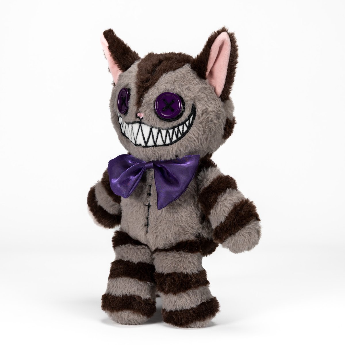 💀Victorian McGee's Cheshire Cat - Version 2 Prototype 💀

💜As promised, here's a 2nd version of the Cheshire Cat Plush. This one more closely matches our internal expectations for the design outcome.💜

Crowd Design Time! Let us know your thoughts in the comments. And, please,