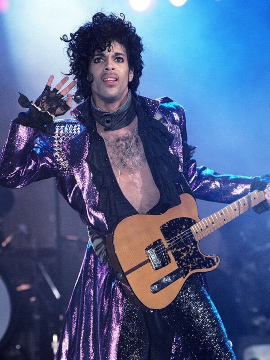 Super70sSports's tweet photo. We produced a better Prince than England ever has on our first try. Just sayin’. https://t.co/zsZS3pmPL5