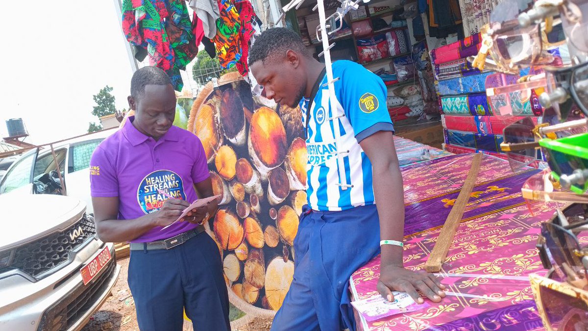 lydia_winifred's tweet photo. 11 days to HSLHS🥳🥳🥳🥳

#Pastor Chris
#Healing streams
#EWCA Zone 3
#Entebbe 7 https://t.co/NwLxHeKW6l