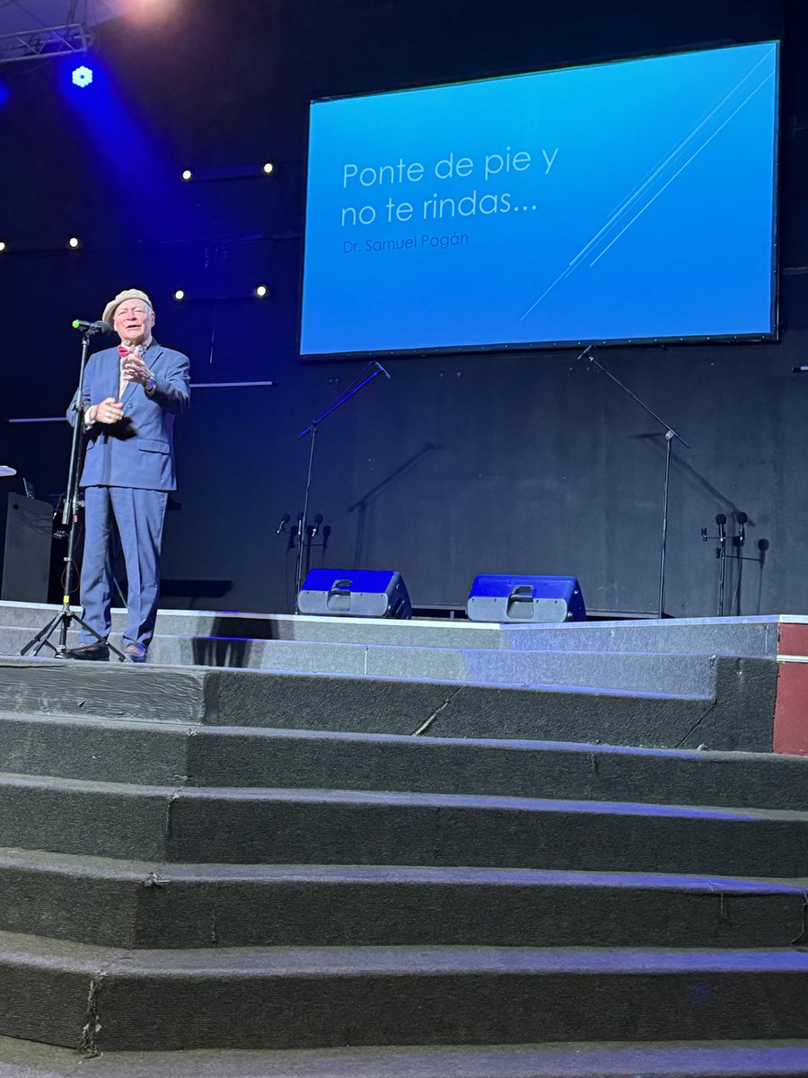 drsamuelpagan's tweet photo. Hoy predicamos en los dos cultos de la Iglesia Avance Cristiano en Buenos Aires. ¡Qué buen ambiente! ¡Qué adoración grata! ¡Qué respuesta extraordinaria al llamamiento! Mi tema se fundamentó en el genio, la vida y el testimonio de Moisés. Gracias, pastores Edgardo y Silvia Muñoz. https://t.co/7LACbATIFw