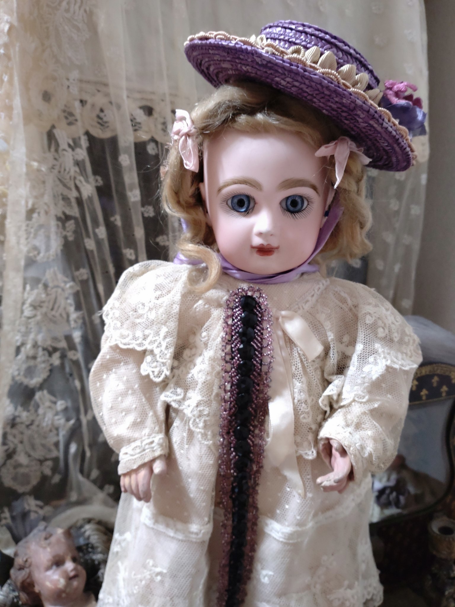 さこ♥色白でフワフワな感じのハンドベルグ アンティークビスクドール
