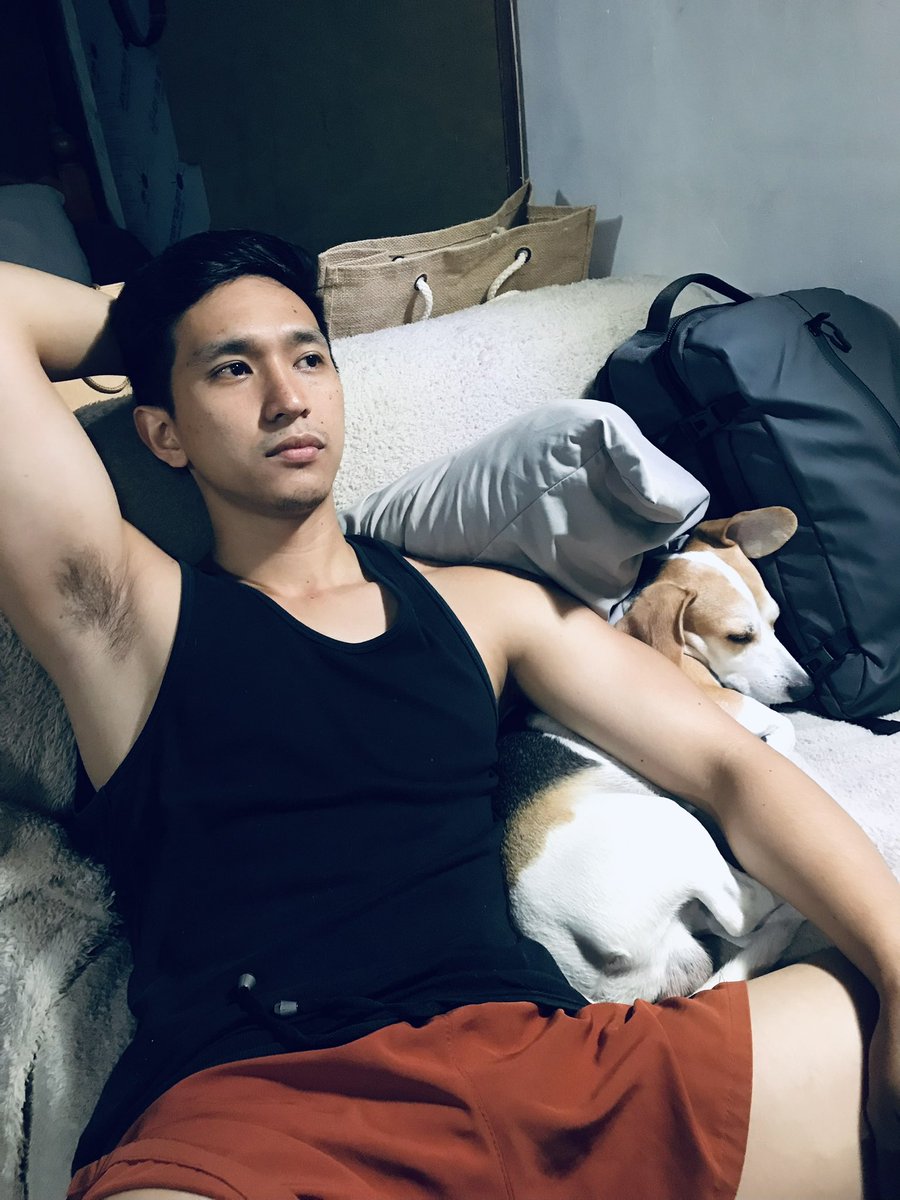 Mike_Bernabe01's tweet photo. 🐶 https://t.co/zw1TuJehgl