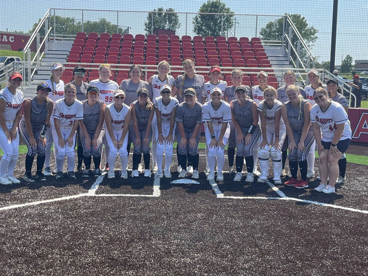 24_ryater's tweet photo. Hot weekend for softball, but enjoyed playing on the turf I’ll call home for 2 years and visiting with old friends. Not the best weekend at the plate did have some solid hits that were fielded well and nuked one over centerfield. Pitching wise, I had 19 k’s and an ERA of 0.636 https://t.co/3QnVx8AiPk