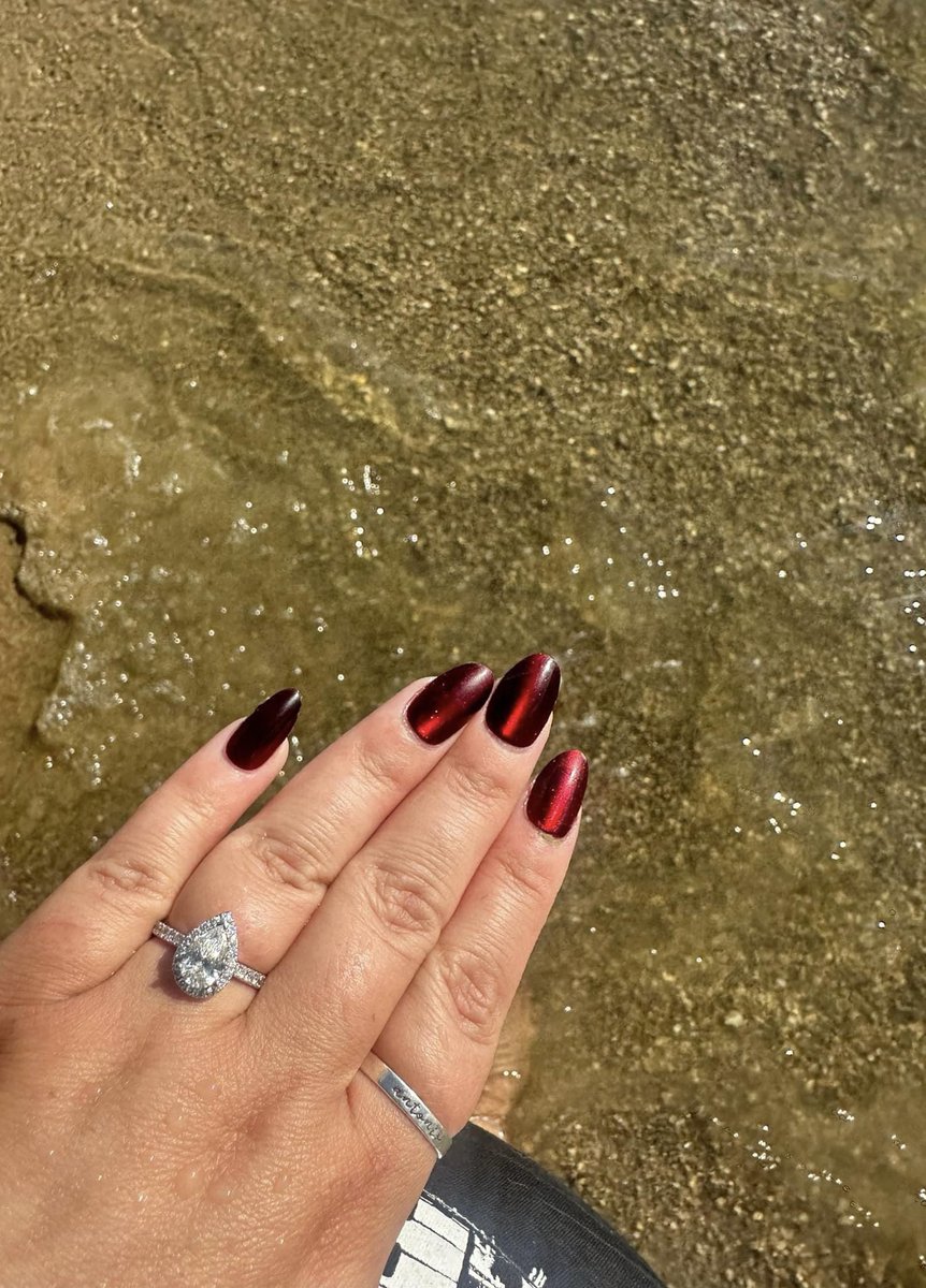 She said yes to making me the happiest guy in the world after meeting 14 years ago ❤️ <a href="/taters_taylor/">Taylor Rannah</a> I love you ❤️