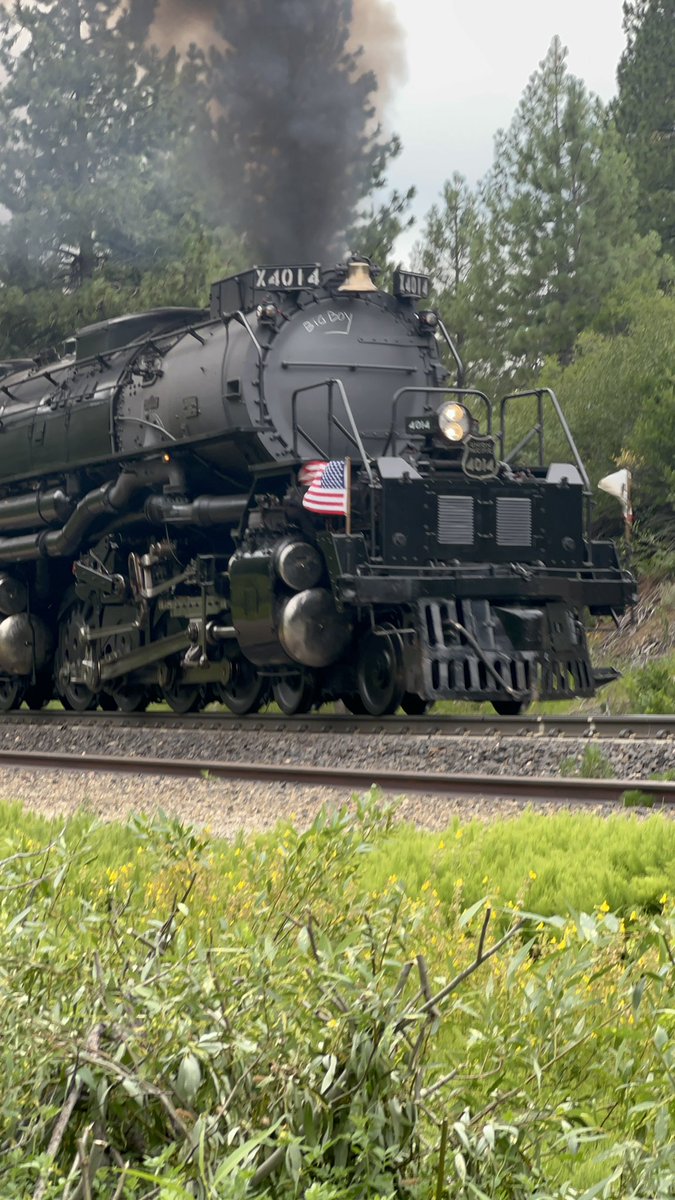 Got to see big boy 4014 today!