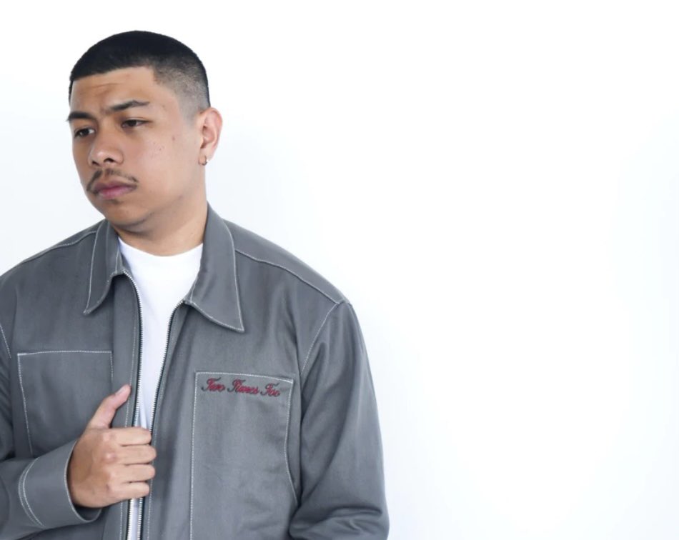 prvstudio's tweet image. 2. ￼2TIMESTOO Work Jacket / FW23
Link shopee: s.shopee.co.id/4Afa8kkVu6
Link tokped: tokopedia.link/GBqlIP4SeLb