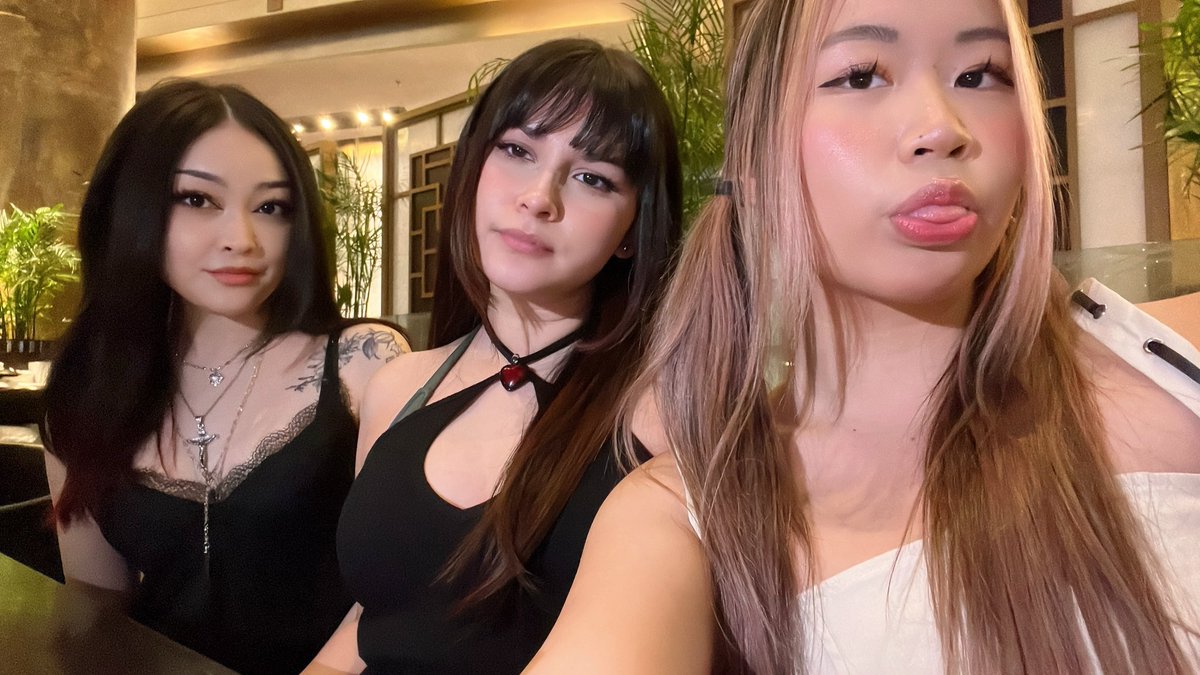 cassie ⋆ ˚｡⋆୨୧˚ tweet media