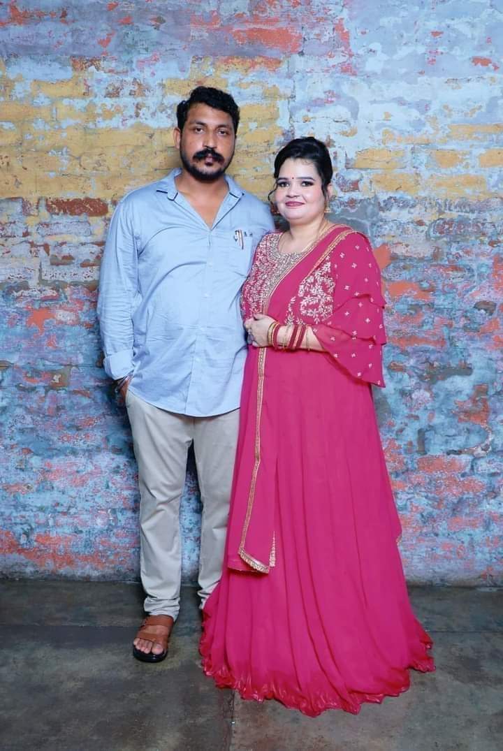 Amar9057's tweet photo. Happy birthday bhabhi ji
#chandr shekhar https://t.co/VlXJFmPR1c