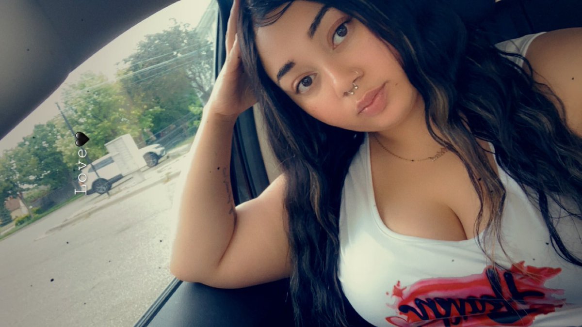 ThugTrina's tweet photo. #minneapolis https://t.co/IaeaF72AQu
