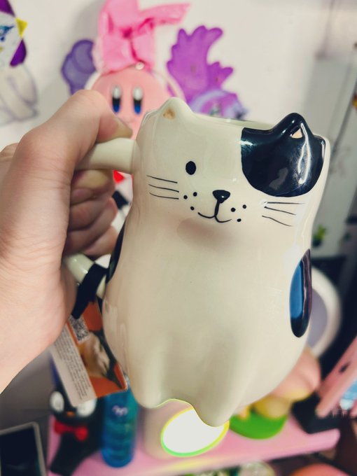 New cup https://t.co/RZ3aGO1ChN