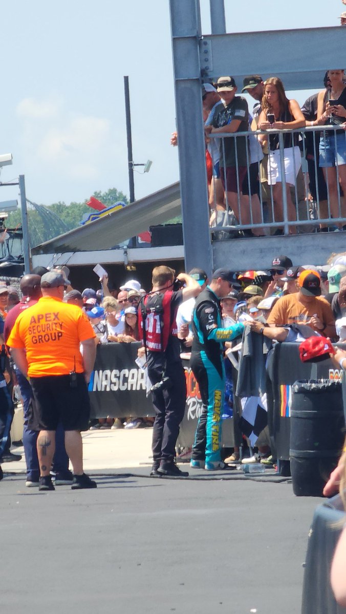 ShawnAbernethy's tweet photo. Also, here is a picture of @jareddallen doing his thing at Pocono https://t.co/25o4YpEycA
