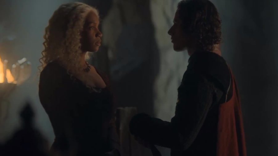 theblacks_'s tweet photo. “She only protects you”

#HouseOfTheDragon https://t.co/ae0bQZ7qFS