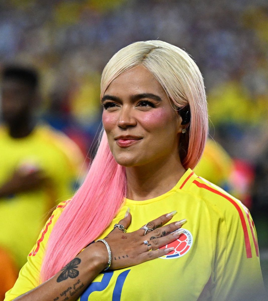 karol g en la copa america🩷🙂‍↔️