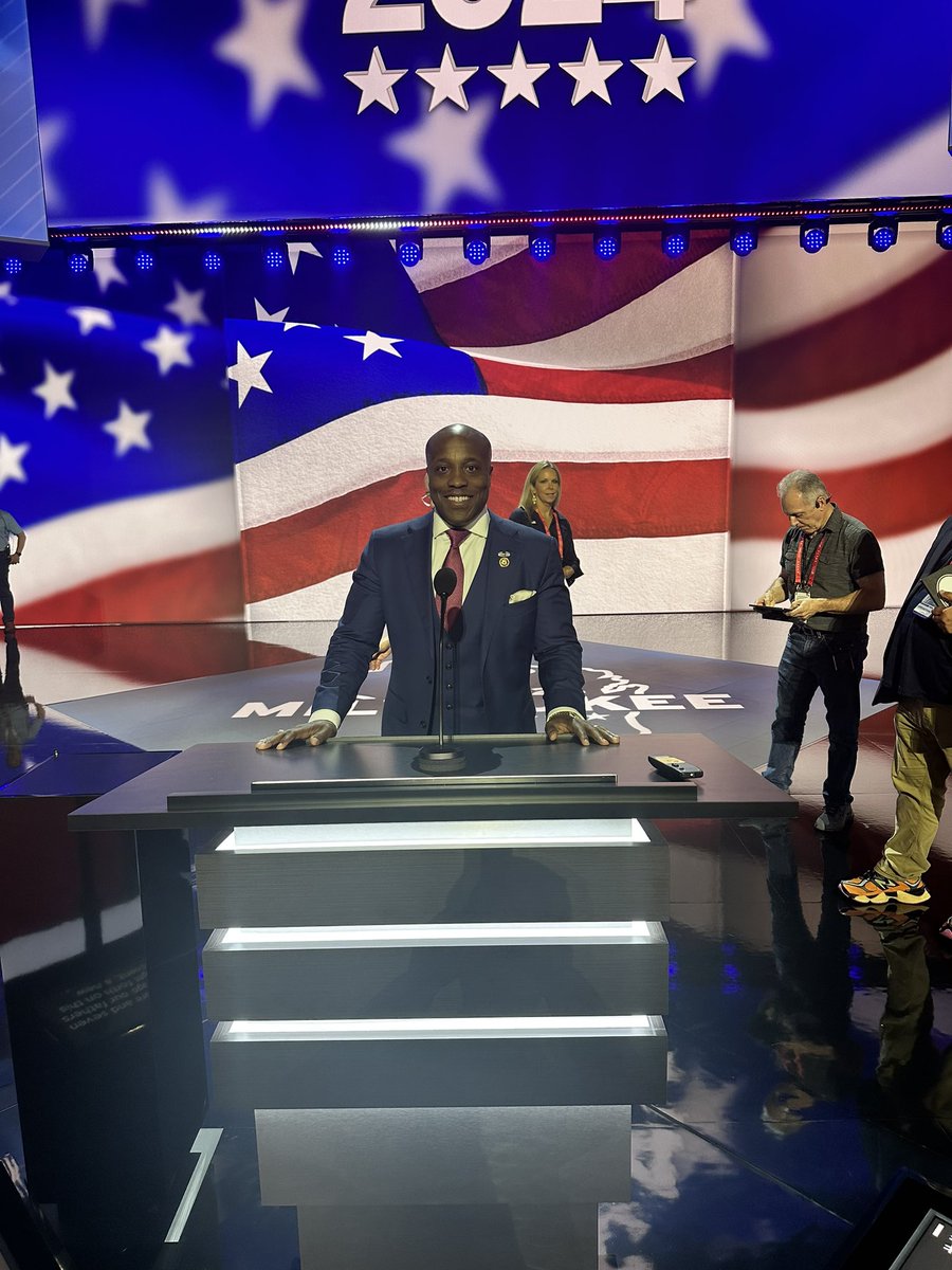 Wesley Hunt tweet media