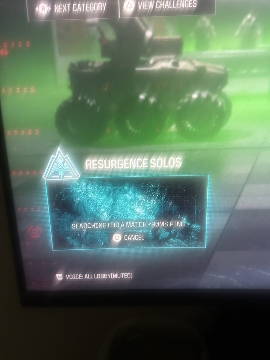 HLLYWDFRSH's tweet photo. @Activision asstivision got my screen in gif mode all because of cross play DIABOLICAL you guys suck baddddd https://t.co/dcaLL91g9s