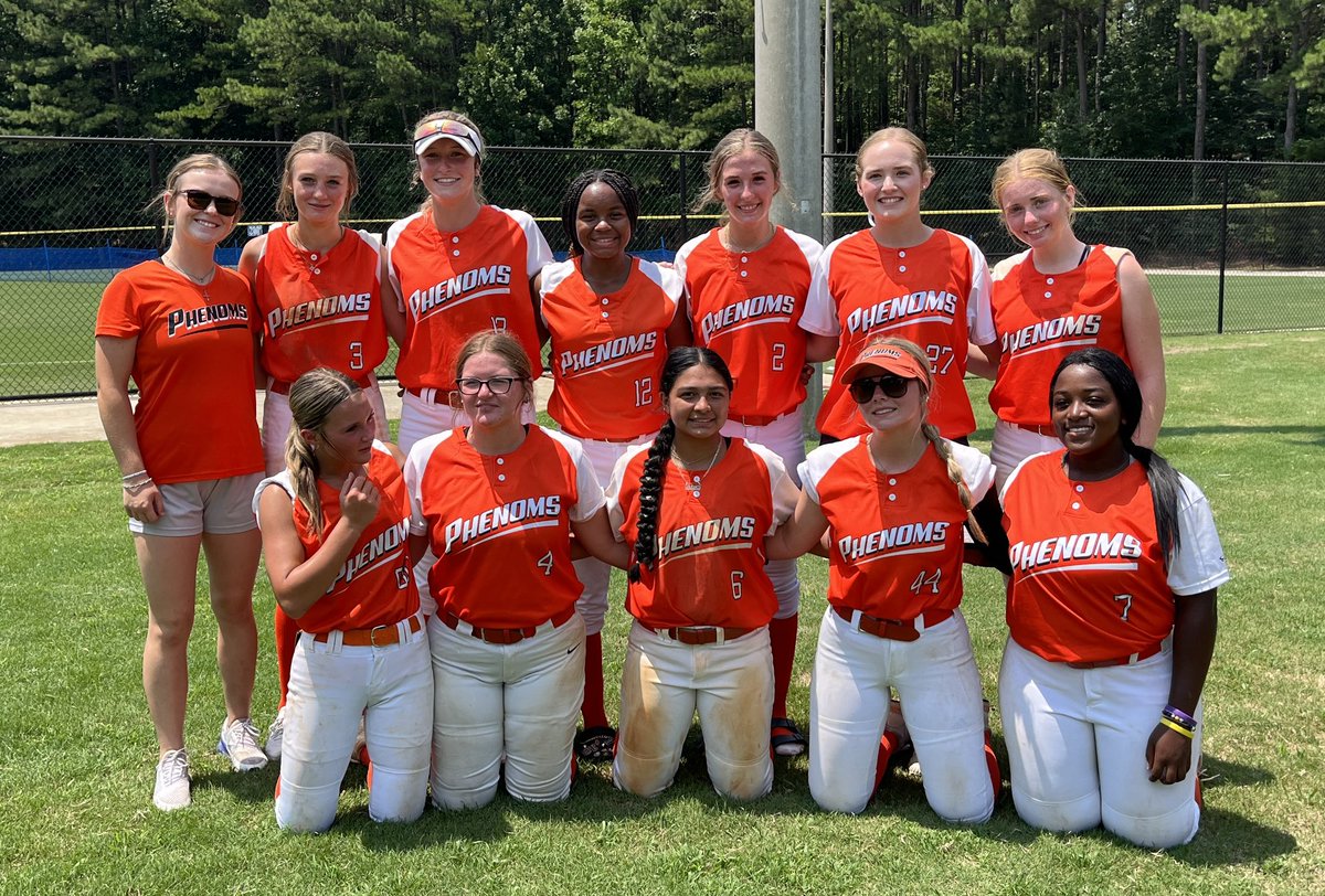 Phenoms18u's tweet photo. These girls battled the heat all weekend and finished 6-0 against some tough competion at the @TierOneFP Liberty Showcase in Raleigh! Shout out to all the college coaches that came to watch us play and offer feedback
#gophenoms https://t.co/TzHnNJUz9G