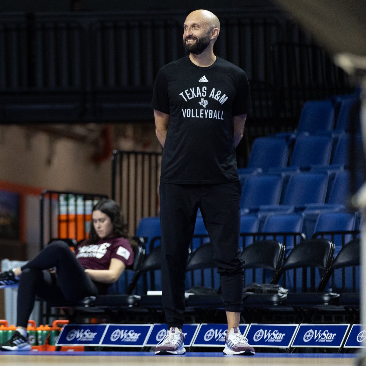 Coach Morrison and the United States sweep Cuba to win their opening match of the NORCECA Championships 🇺🇸‼️

S1: 25-8 👍
S2: 25-11 👍
S3: 25-21 👍

#GigEm // #AggieVB // <a href="/usavolleyball/">USA Volleyball</a>