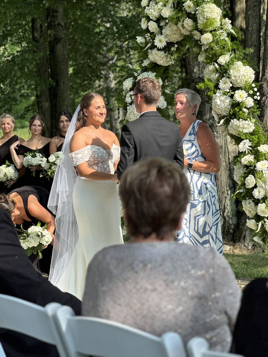 CoachFlan's tweet photo. Great memories made, great time with family and friends and more wonderful moments to be made. Congratulations to the new Mr. and Mrs. Flannery!! @Sean_Flan10 @JaniceMarinaro https://t.co/NJ9Zc4nYyb
