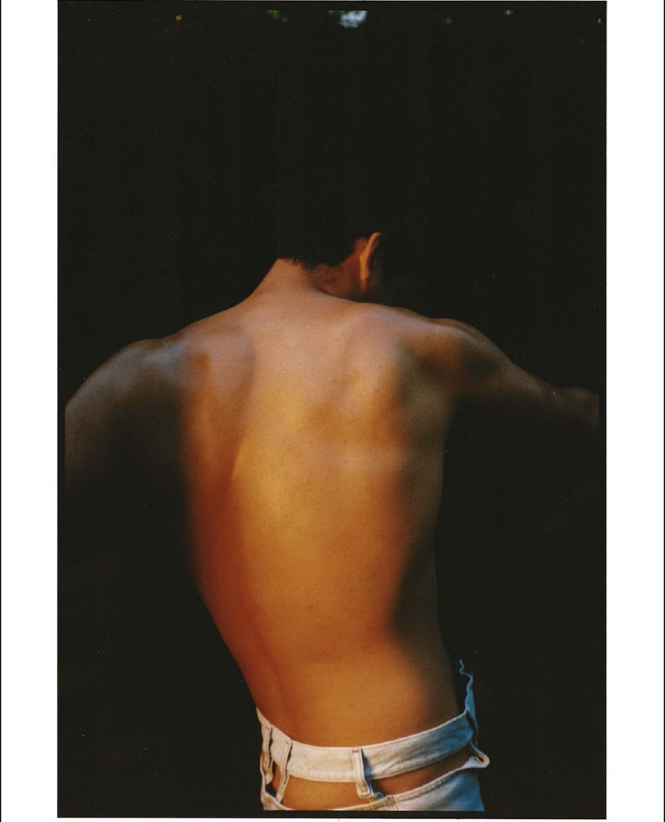 omarapollosprmc's tweet photo. Omar Apollo shot by Aidan Cullen (2021) https://t.co/yrzs0bVZJJ