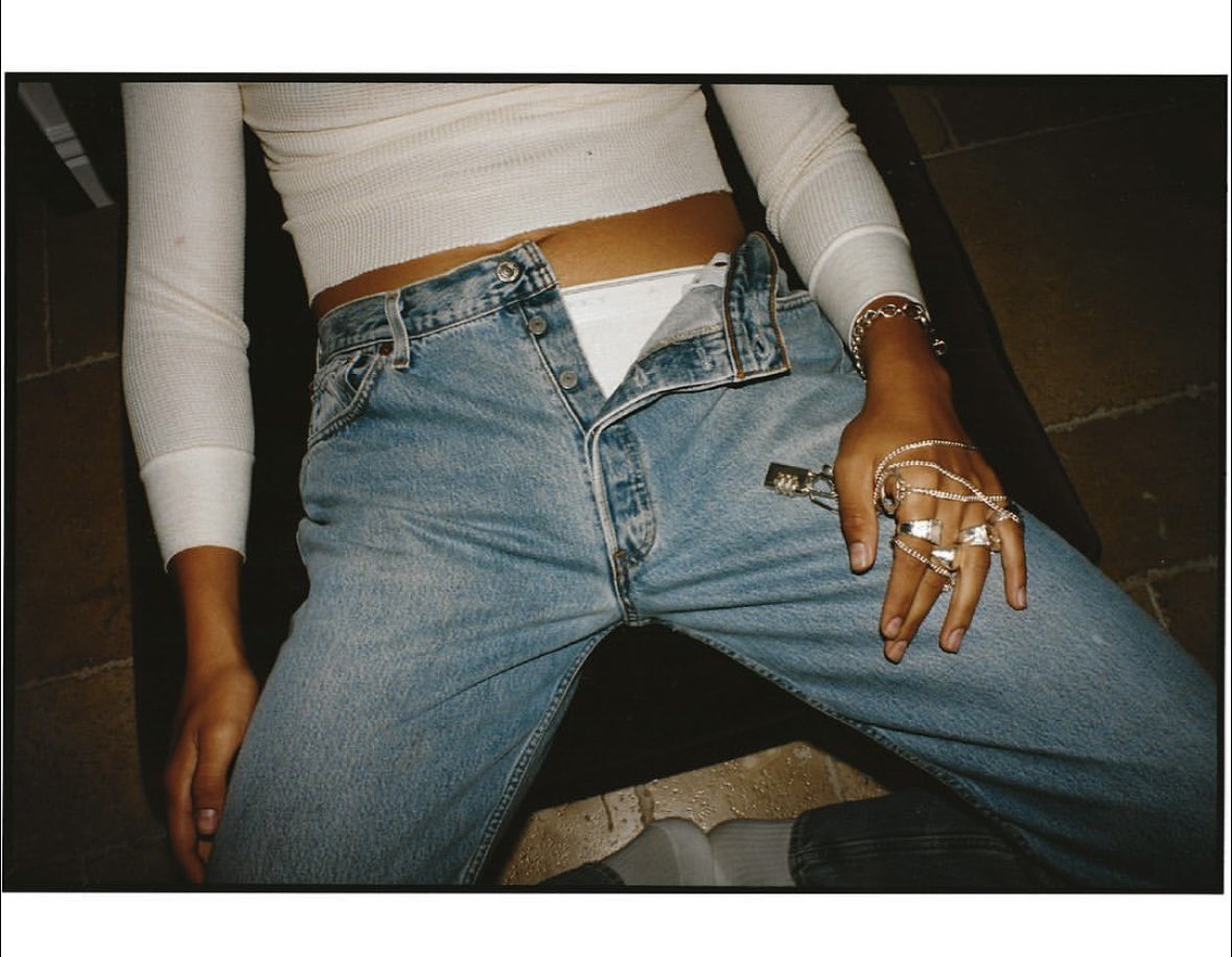 omarapollosprmc's tweet photo. Omar Apollo shot by Aidan Cullen (2021) https://t.co/yrzs0bVZJJ