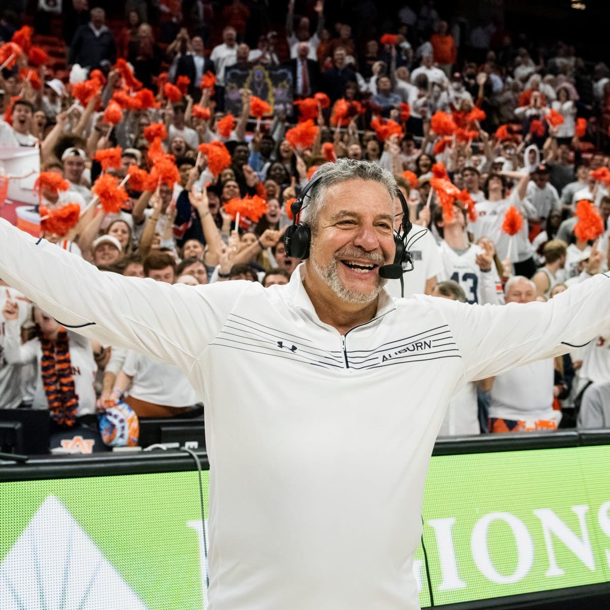 CBKReport's tweet photo. Bruce Pearl is Auburn Basketball. 

In his tenure...
• Auburn has six NBA draft picks; before him, a player had not been selected since 2001.
• 2nd best win % in the SEC
• 83% home win %
• First Final Four in program history
• 7 NCAAT wins

WDE 🦅 https://t.co/qXpsJgc1ho