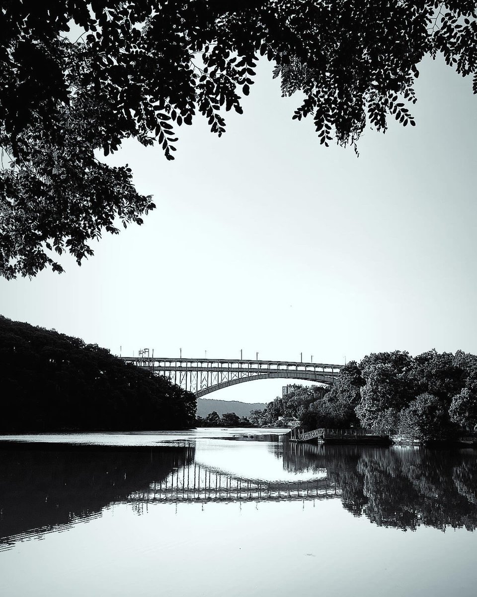 “In conjunction with nature, creativity flourishes.”

I’ve experienced personally the profound link between encounters with nature &amp; nurturing creativity.

Love this article “Want a Creativity Boost? Take a Walk in Nature.” by Candice Gaukel Andrews