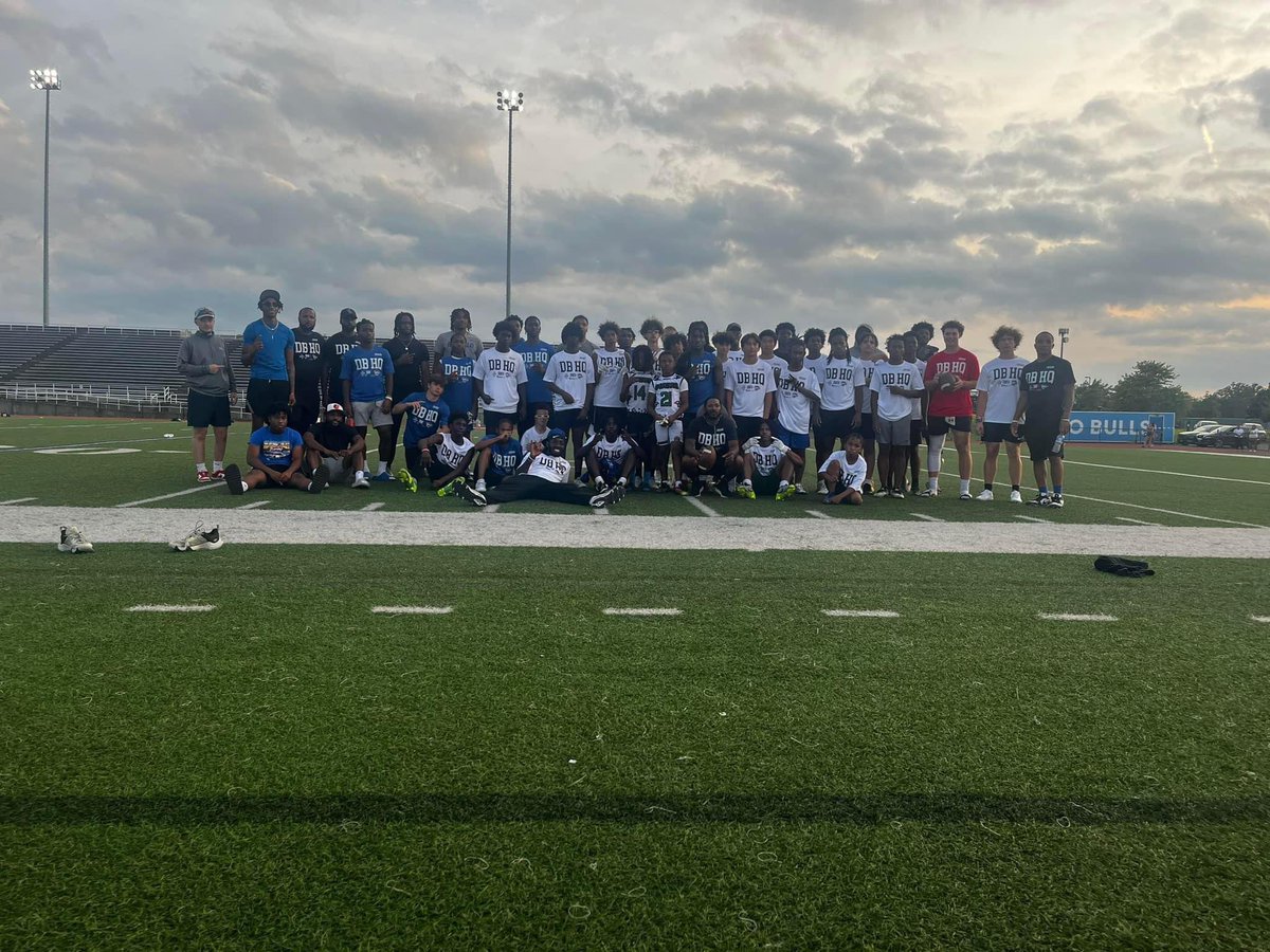 Coach McCann (@coachmccannert) on Twitter photo <a href="/UBFootball/">UB Football</a> you are doing one hella of a job with these guys!!! It was dope to have about 10-15 UB guys pull up to our DB clinic tonight…
Dope to see HALF OF THE WR room show up with <a href="/NikMcMillan2/">Nik McMillan</a> and DBs like <a href="/JAY2STICK/">Jayden Oliver</a> <a href="/MarquisCooper10/">BallGame Baby ⭐️🧸</a> <a href="/SaeNext/">🅂🅰︎🅅🅴🄾🅽 🄱🆁🄾🆆🄽 𓅓</a> and RB <a href="/JamesMccNeil/">James McNeil Jr.</a> 🔥🔥 <a href="/UBFootball/">UB Football</a> you are doing one hella of a job with these guys!!! It was dope to have about 10-15 UB guys pull up to our DB clinic tonight…
Dope to see HALF OF THE WR room show up with <a href="/NikMcMillan2/">Nik McMillan</a> and DBs like <a href="/JAY2STICK/">Jayden Oliver</a> <a href="/MarquisCooper10/">BallGame Baby ⭐️🧸</a> <a href="/SaeNext/">🅂🅰︎🅅🅴🄾🅽 🄱🆁🄾🆆🄽 𓅓</a> and RB <a href="/JamesMccNeil/">James McNeil Jr.</a> 🔥🔥