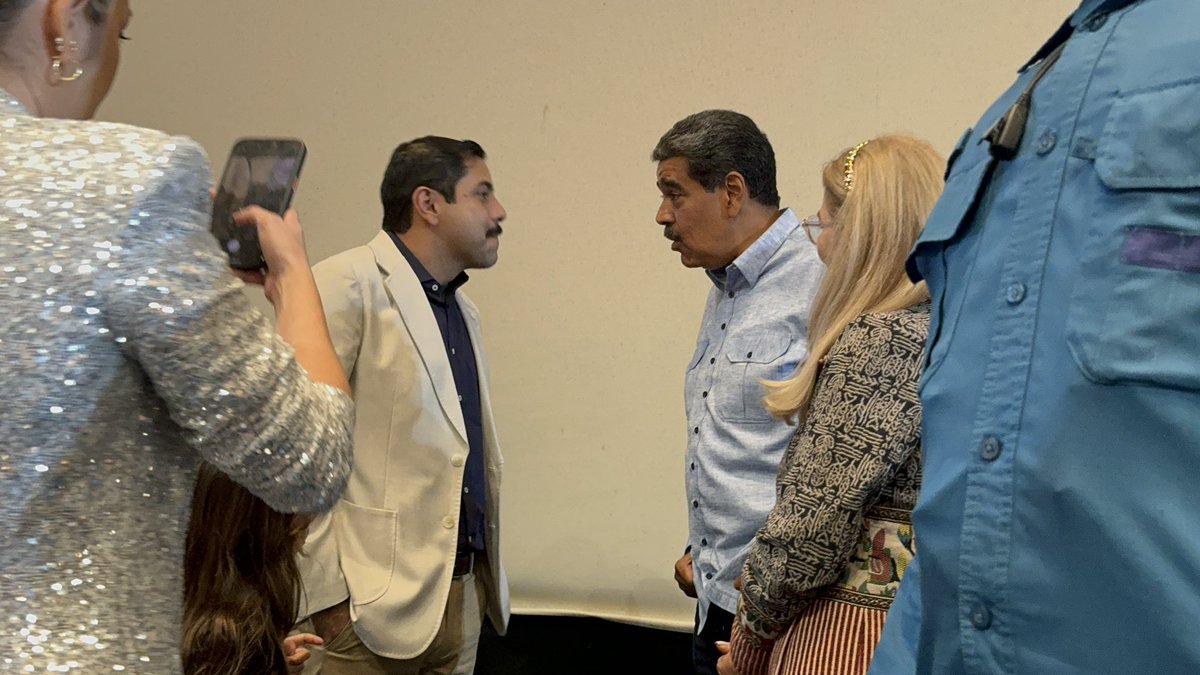 El cara a cara de Nicolás con Nicolás. 

Un joven tachirense protagonizó al presidente <a href="/NicolasMaduro/">Nicolás Maduro</a>.