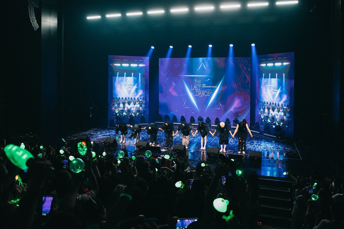 khj_heneciatwt's tweet image. #kimhyunjoong #last #dance #concert #thelastdance #henecia