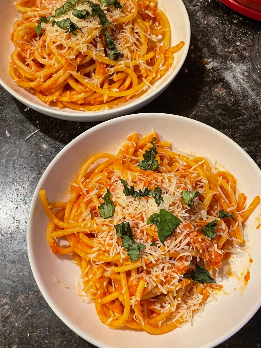 The Sauced Spoon 🥃🥄 (Food & Drink Recipes) tweet media